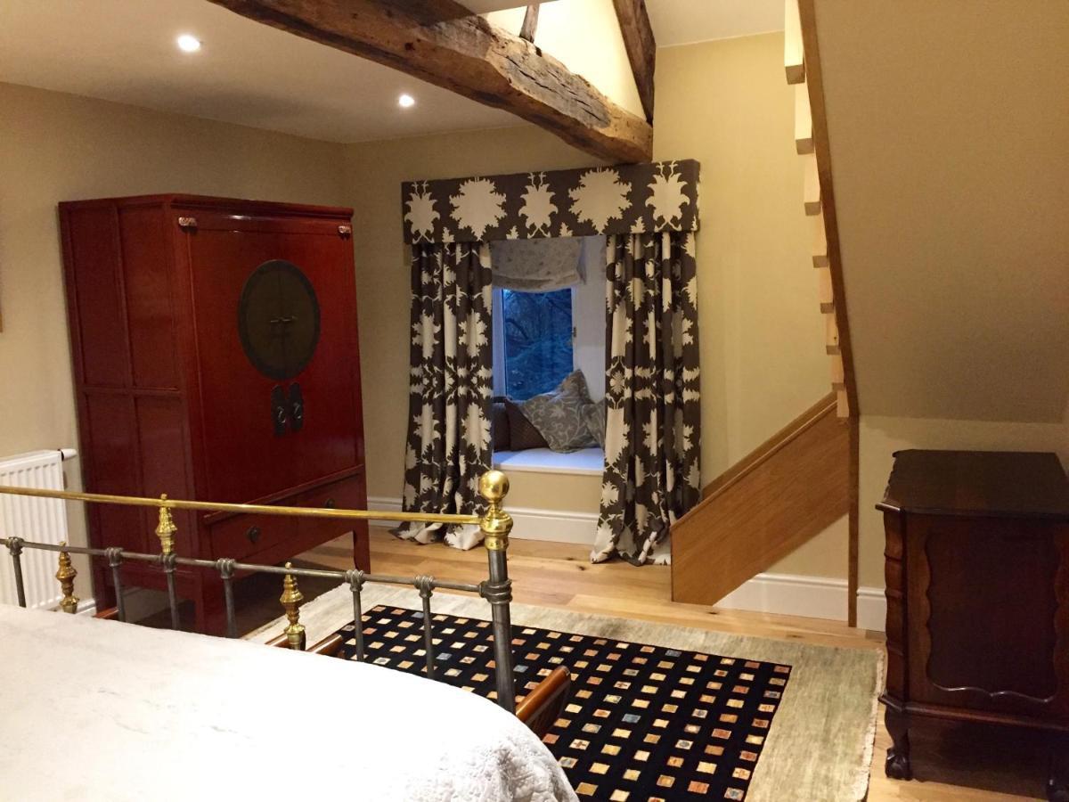 The Coach House Villa Austwick Bagian luar foto